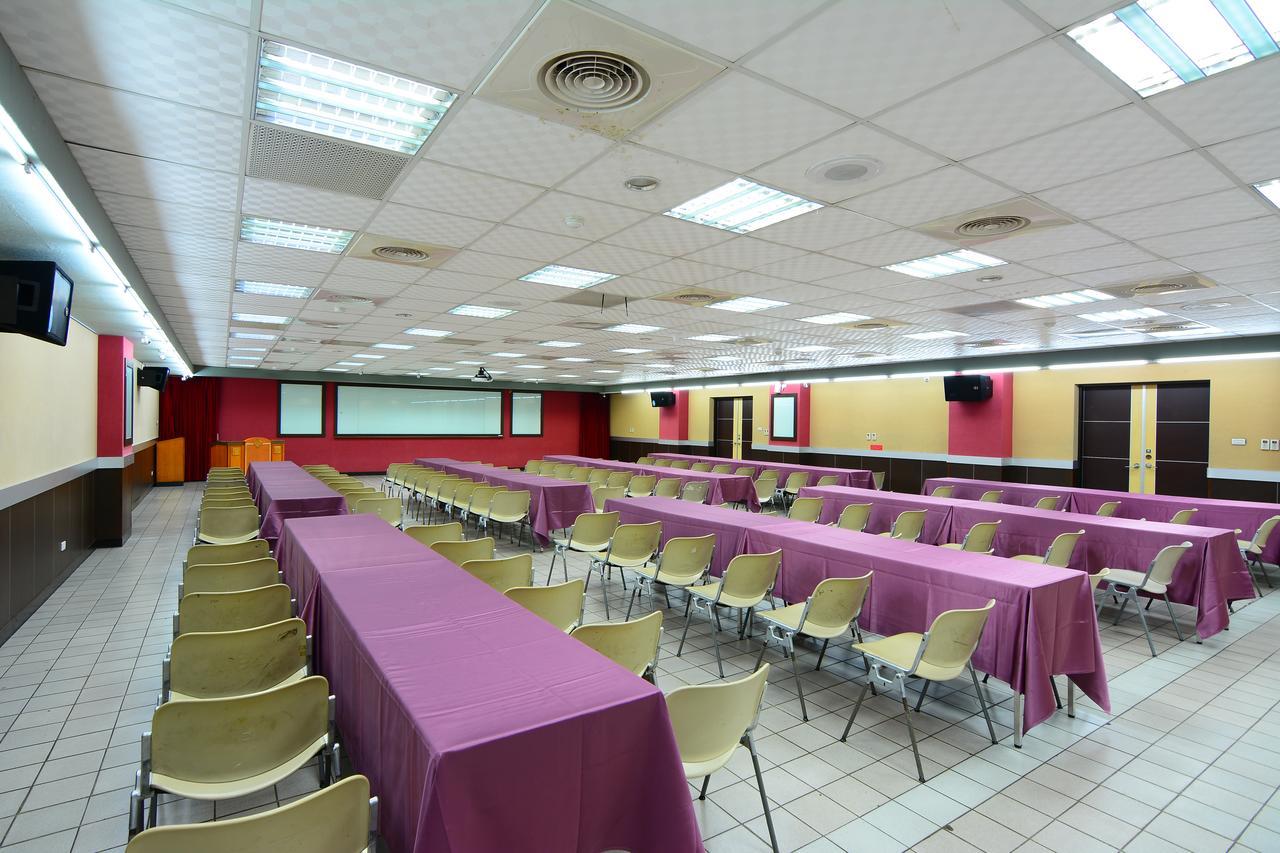 Chientan Youth Hotel Taipei Exterior photo